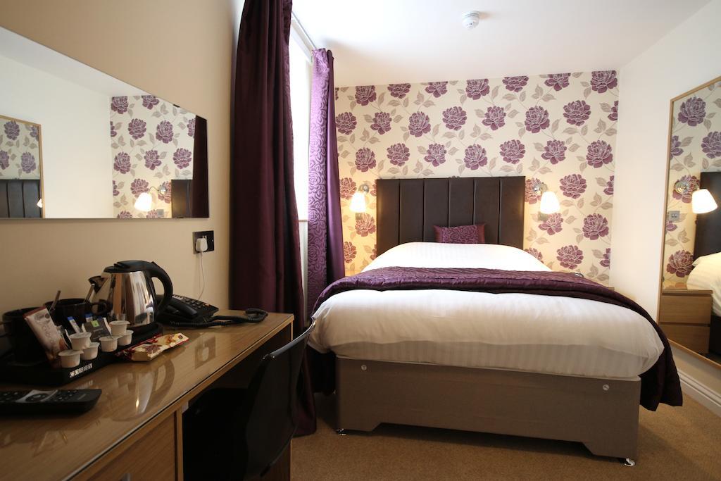 The Lion Hotel Blaenavon Rum bild